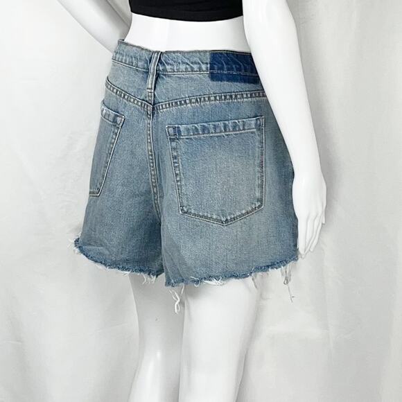 Chelsea & Violet Gaj Lt Blue White Floral Embroidery Frayed Jean Shorts Sz31 NWT - Picture 12 of 16